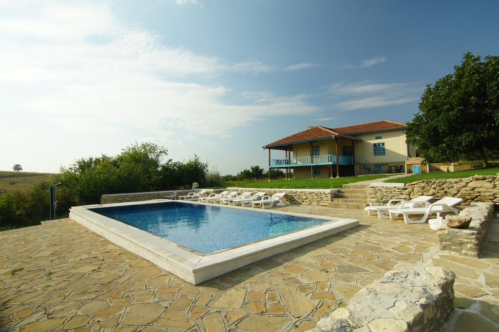 Botev Houses Mirovets Exterior photo